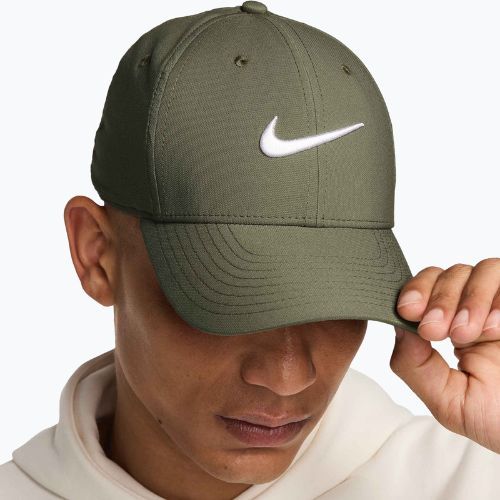Șapcă Nike Dri-FIT Club medium olive/white
