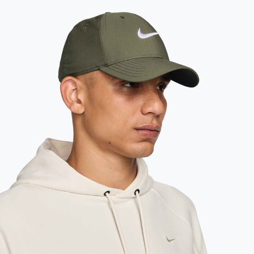 Șapcă Nike Dri-FIT Club medium olive/white