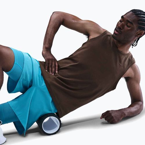 Tricou pentru bărbați Nike Primary Dri-Fit Versatile baroque brown/baroque brown