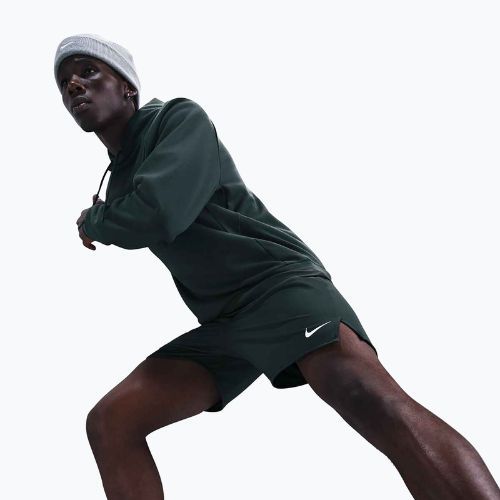 Șorturi pentru bărbați Nike Dri-Fit Totality 7" Unlined seaweed/black/seaweed/white