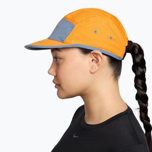 Șapcă Nike Dri-Fit Fly sundial/work blue/bright ceramic