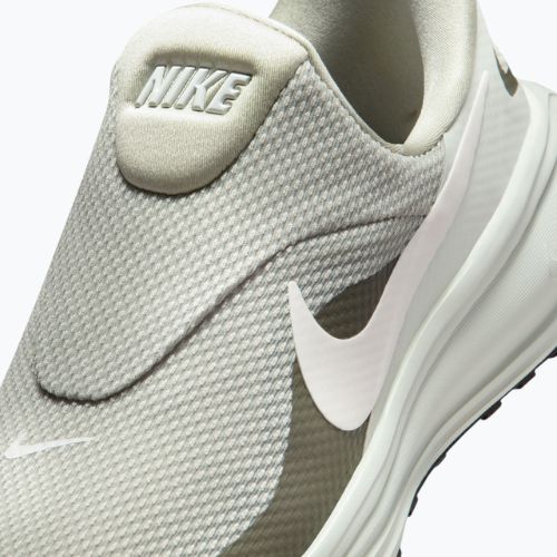 Încălțăminte de alergare pentru bărbați Nike Revolution 8 EasyOn spruce fog/cargo khaki/spruce aura/sail