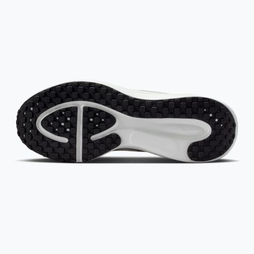 Încălțăminte de alergare pentru bărbați Nike Revolution 8 cargo khaki/spruce aura/spruce fog/sail