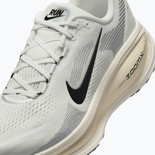 Încălțăminte de alergare pentru bărbați Nike Vomero 18 summit white/coconut milk/black