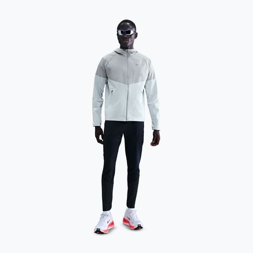 Geacă de alergare pentru bărbați Nike Miler Repel Winterized pure platinum