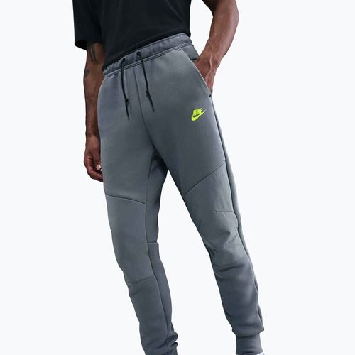 Pantaloni pentru bărbați Nike Tech Joggers cool grey/cool grey/volt