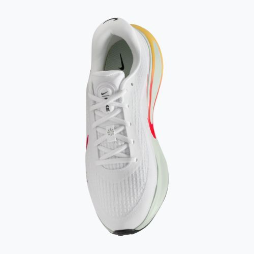 Încălțăminte de alergare pentru bărbați NikeJourney Run white/spruce aura/bright crimson