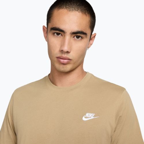 Tricou pentru bărbați Nike Sportswear Club parachute beige