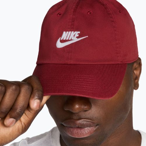 Șapcă Nike Club Unstructured Futura Wash Team Crimson/White