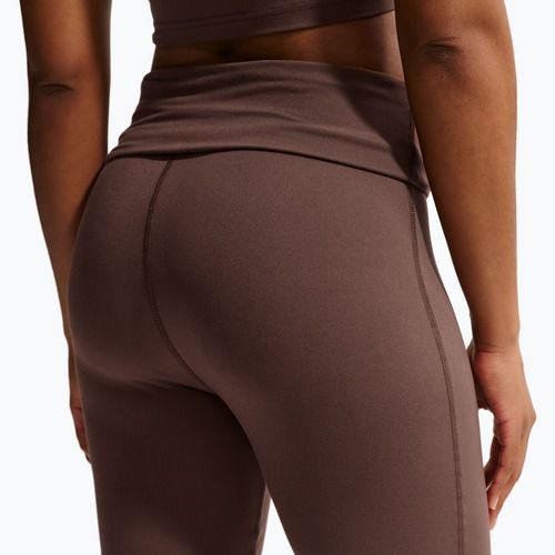 Pantaloni pentru femei Nike Flared light chocolate