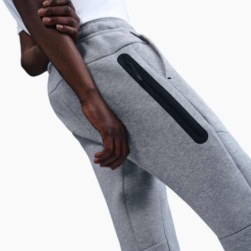 Pantaloni pentru bărbați Nike Tech Joggers dark grey heather/black