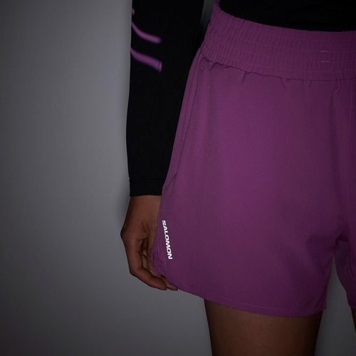 Pantaloni scurți de alergare pentru femei Salomon Shakeout Core 2IN1 4 "iris orchid"