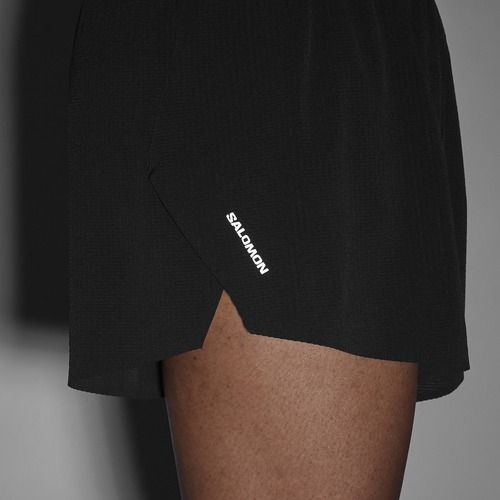 Pantaloni scurți de alergare pentru bărbați Salomon Aero SPLT 3" deep black