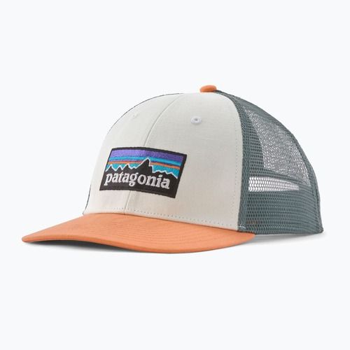 Șapcă cu cozoroc Patagonia P-6 Logo LoPro Trucker white w/peach sherbet