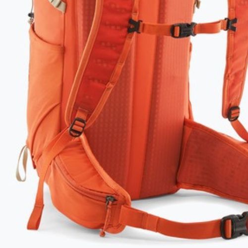 Rucsac turistic Patagonia Terravia 28 l coral orange