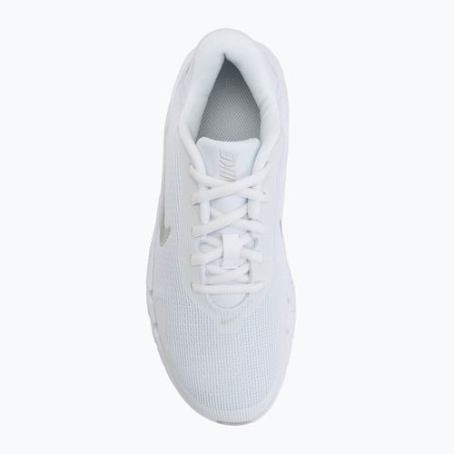Încălțăminte de antrenament pentru femei Nike Flex Train white/photon dust/metallic silver