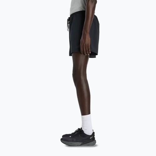 Pantaloni scurți de alergare pentru bărbați New Balance Run Essentials 5" black