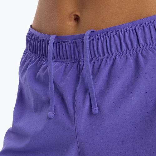 Pantaloni scurți pentru femei New Balance RC Seamless 3" electric purple