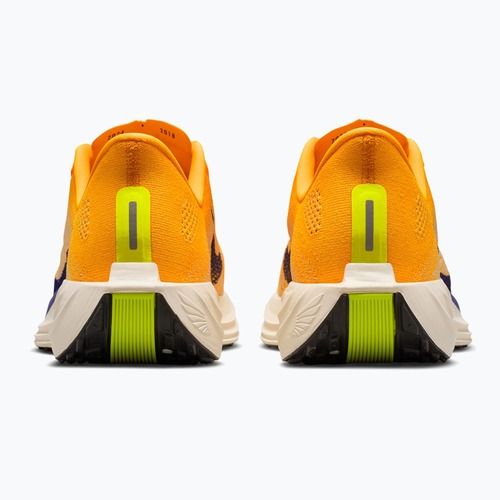 Încălțăminte de alergare pentru bărbați Nike Pegasus Plus laser orange/alabaster/sail/indigo burst