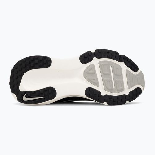 Pantofi de alergare pentru femei Nike Vomero 18 Wide negru/lapte de cocos/alb summit