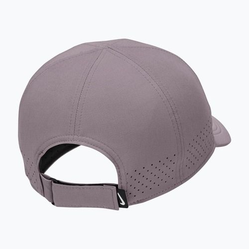 Șapcă Nike Dri-Fit ADV Club light violet ore/white