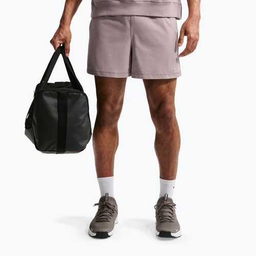 Pantaloni scurți pentru bărbați Nike Athletic Club Dri-Fit 5" light violet ore/pale ivory/light violet ore