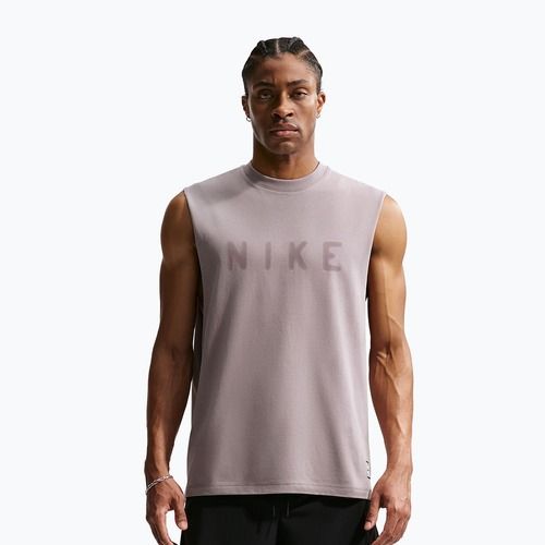Tricou de antrenament bărbați Nike Athletic Club Dri-Fit light violet ore/light violet ore