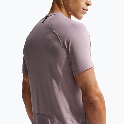 Tricou de antrenament pentru bărbați Nike Pro Training Dri-Fit light violet ore/black