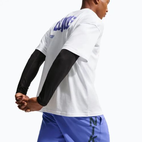 Pantaloni scurți de antrenament pentru bărbați Nike Form Dri-Fit Versatile 7" persian violet/black