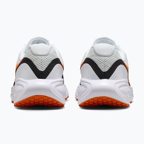 Încălțăminte de alergare pentru bărbați Nike Revolution 8 off white/white/black/total orange