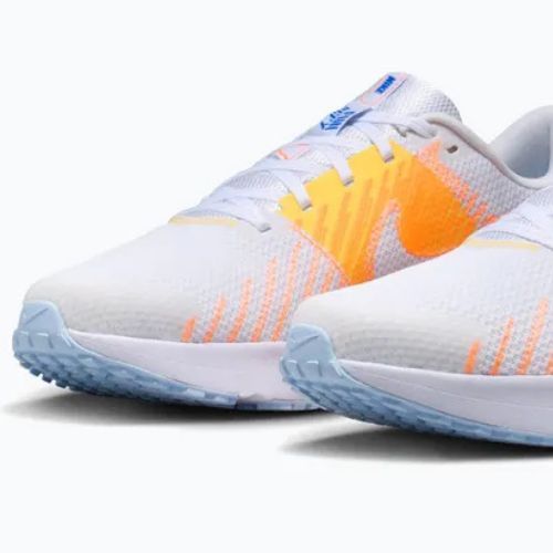 Încălțăminte de alergare pentru bărbați Nike Run Defy white/topaz gold/blue crystal