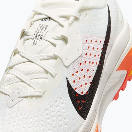 Pantofi de alergare bărbați Nike ACG Zegama Trail summit white/phantom/safety orange/black