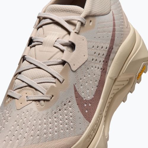 Pantofi de alergare bărbați Nike ACG Zegama Trail cream ii/light orewood brown/diffused taupe