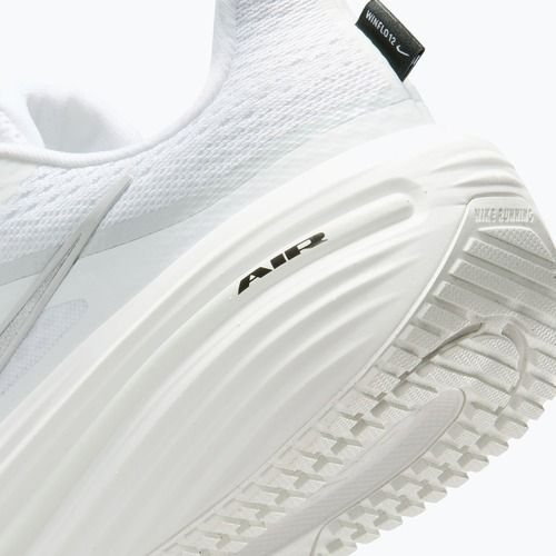 Încălțăminte de alergare pentru bărbați Nike Winflo 12 white/summit white/metallic silver