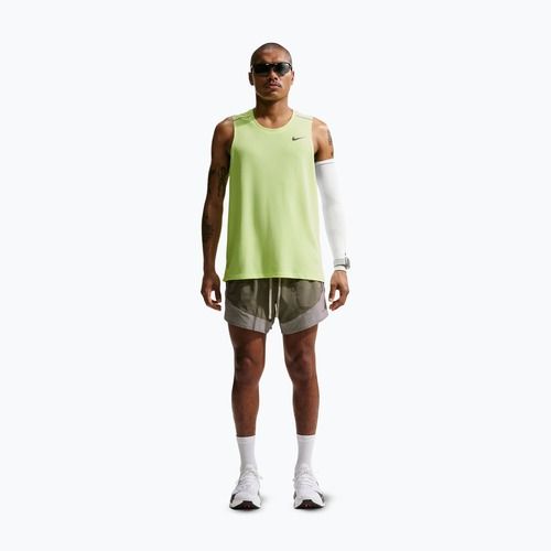 Pantaloni scurți de alergare pentru bărbați Nike Stride Dri-Fit Brief-Lined 5" light army/spruce fog
