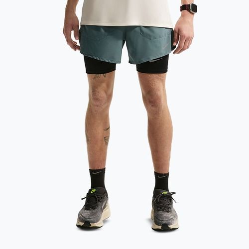 Pantaloni scurți pentru bărbați Nike Stride Dri-Fit Brief-Lined 5" mineral slate