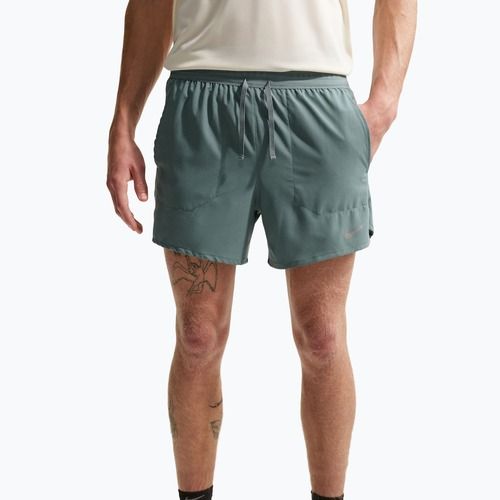 Pantaloni scurți pentru bărbați Nike Stride Dri-Fit Brief-Lined 5" mineral slate