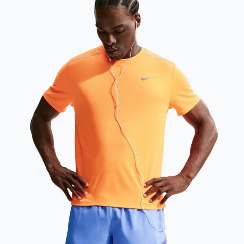 Pantaloni scurți de alergare pentru bărbați Nike Miler Dri-Fit 2in1 7" royal pulse/sapphire