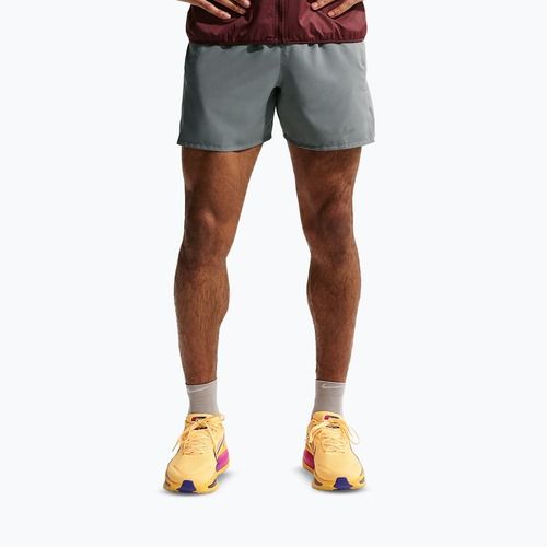 Pantaloni scurți pentru bărbați Nike Miler Dri-Fit Brief Lined 5" smoke grey/smoke grey