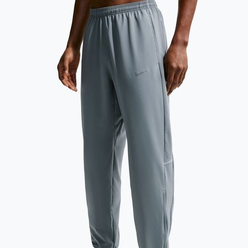Pantaloni de alergare pentru bărbați Nike Miler Dri-Fit Woven smoke grey/smoke grey