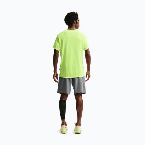 Pantaloni scurți de alergare pentru bărbați Nike Miler Dri-Fit 9" smoke grey/smoke grey