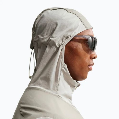 Geacă de alergare pentru bărbați Nike Stride Dri-Fit light army/spruce fog