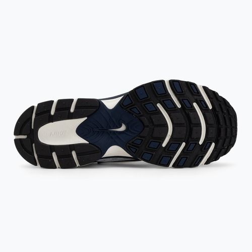 Încălțăminte pentru bărbați Nike V5 RNR white/midnight navy/white