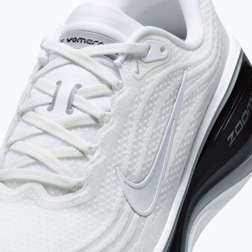 Încălțăminte de alergare pentru bărbați Nike Vomero Plus white/black/cool grey/metallic silver