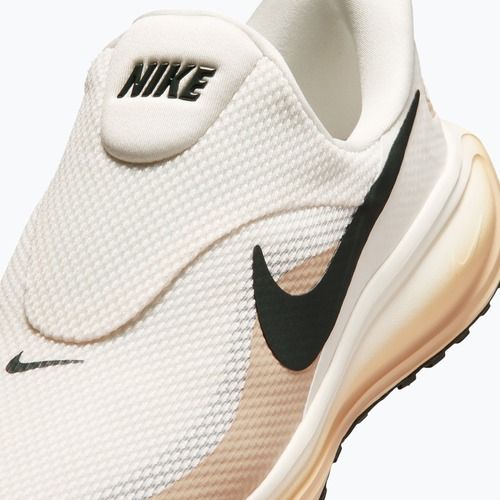 Încălțăminte de alergare pentru bărbați Nike Revolution 8 EasyOn pale ivory/sail/linen/black spruce