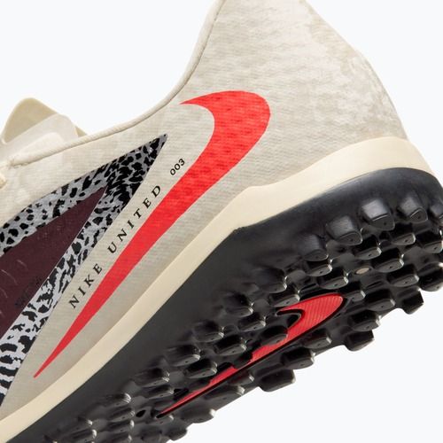 Încălțăminte de fotbal pentru bărbați Nike United Phantom 6 Low Academy TF burgundy crush/fossil/university red