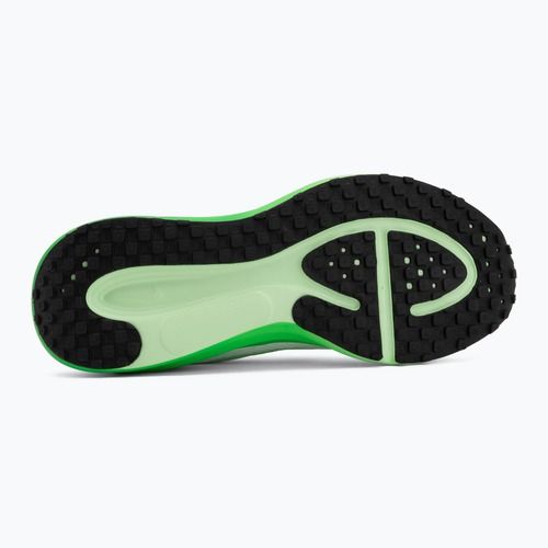 Încălțăminte de alergare pentru femei Nike Revolution 8 white/cucumber calm/illusion green