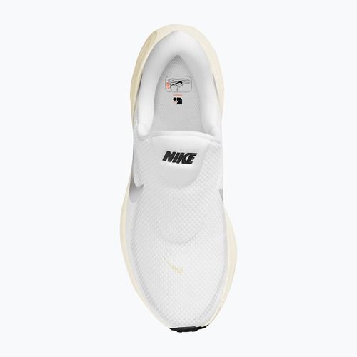 Încălțăminte de alergare pentru femei Nike Revolution 8 EasyOn white/sail/black/metallic silver