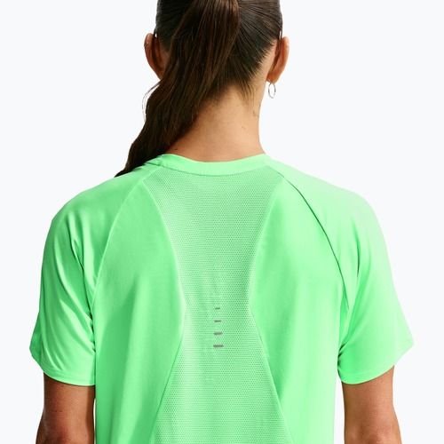 Tricou de alergare pentru femei Nike Swift Dri-Fit illusion green