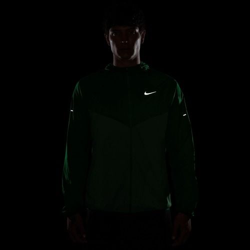 Geacă de alergare pentru bărbați Nike Stride green spark